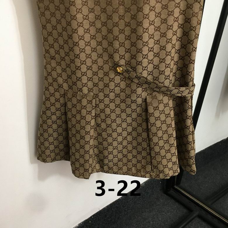 Gucci S-XL  (450)